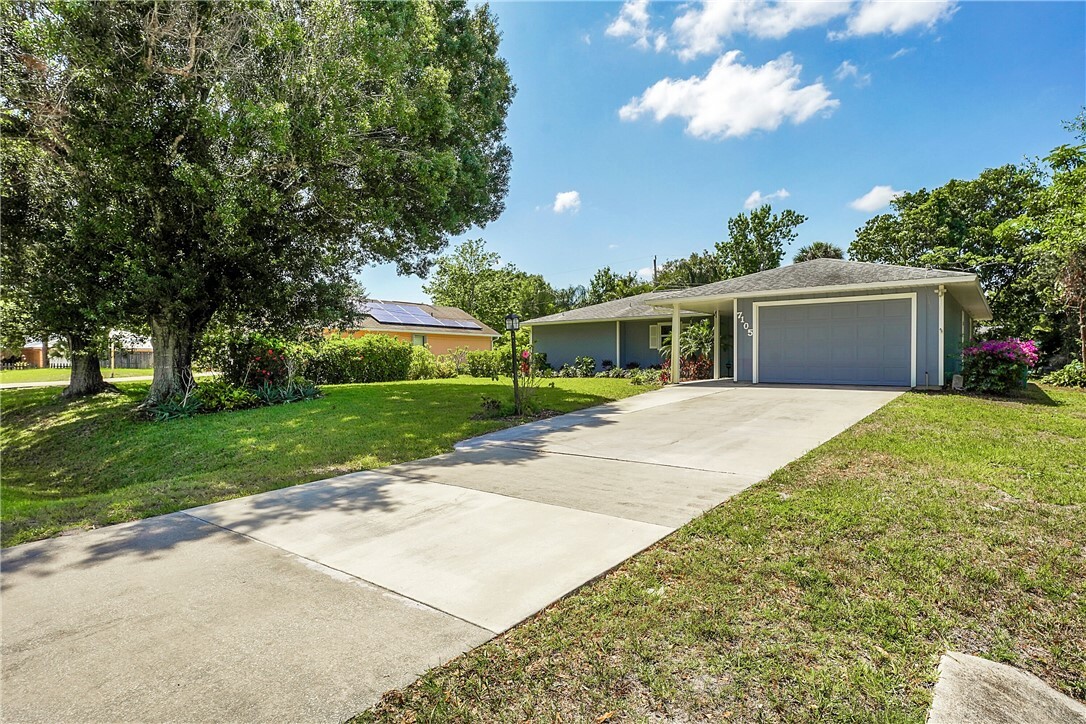 Property Photo:  7105 Pacific Avenue  FL 34950 