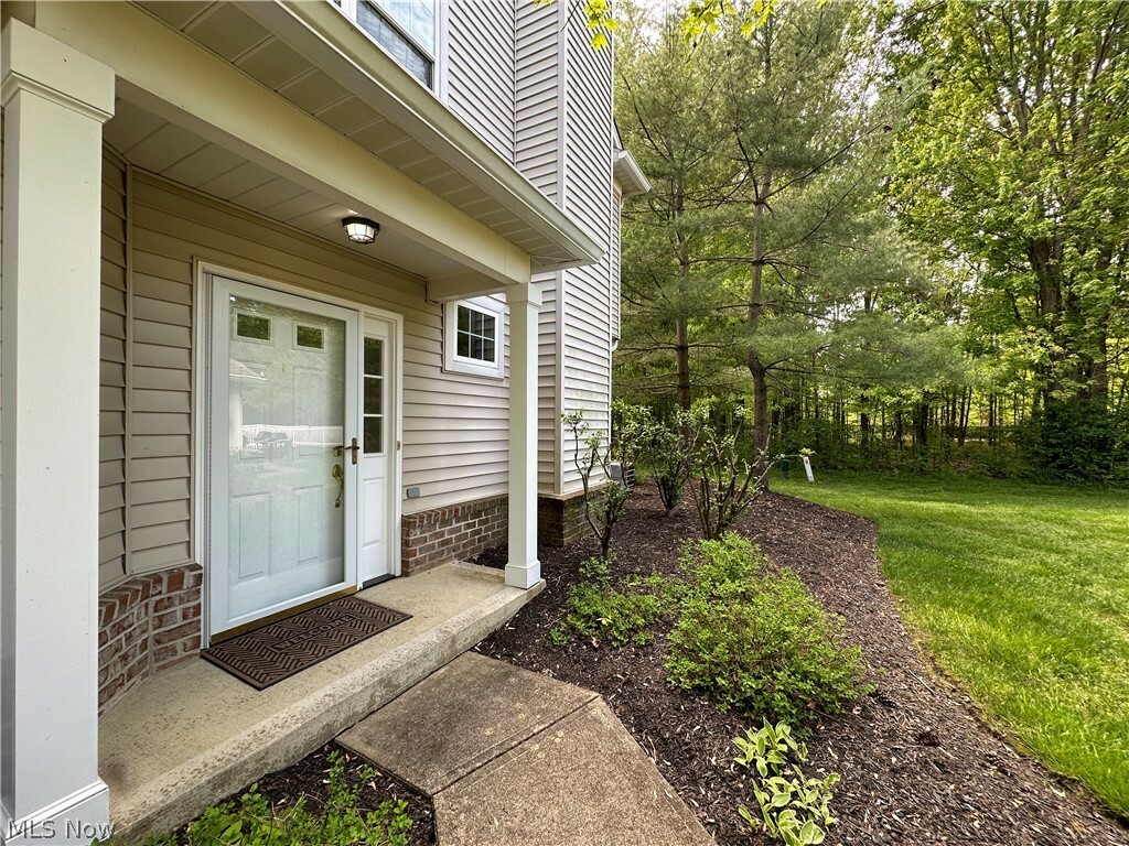 Property Photo: 2574 Wyndgate Court 2574 OH 44145