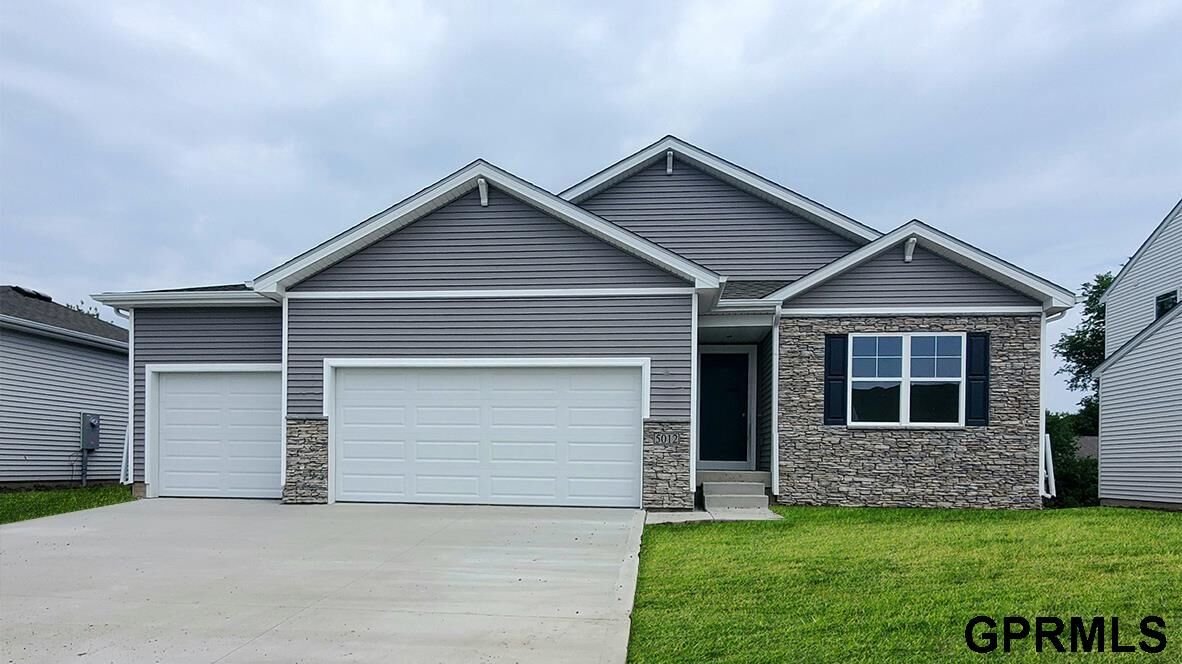 Property Photo:  18401 Rose Lane Road  NE 68136 