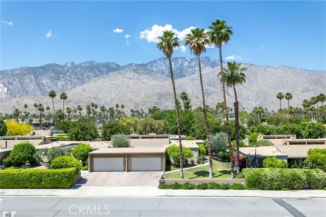 Property Photo:  1630 S La Reina Way 3A  CA 92264 