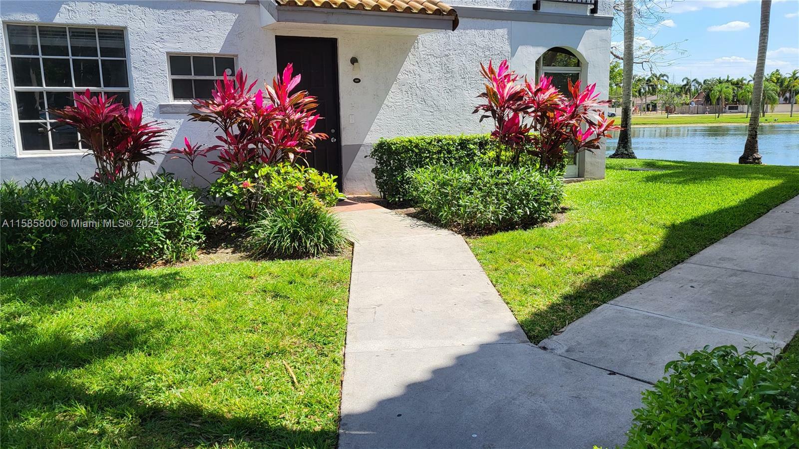 Property Photo:  715 SW 148th Ave 615  FL 33325 