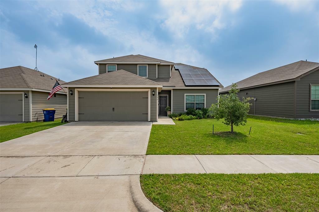 Property Photo:  195 Liberty Lane  TX 76084 