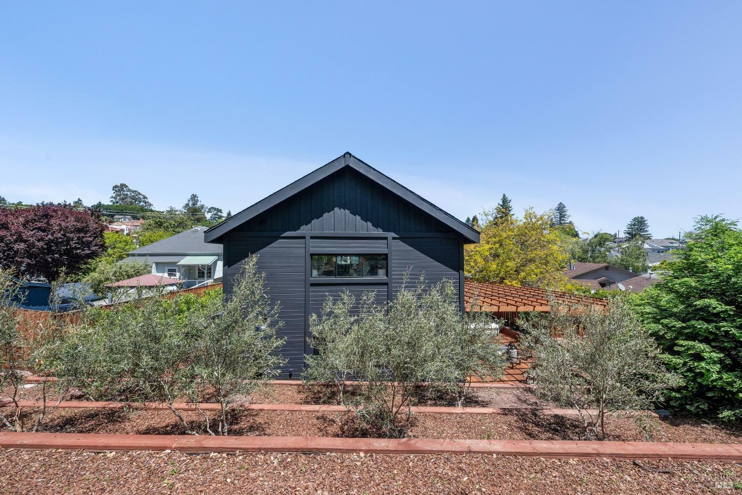 Property Photo:  303 307 Bodega Avenue  CA 94952 