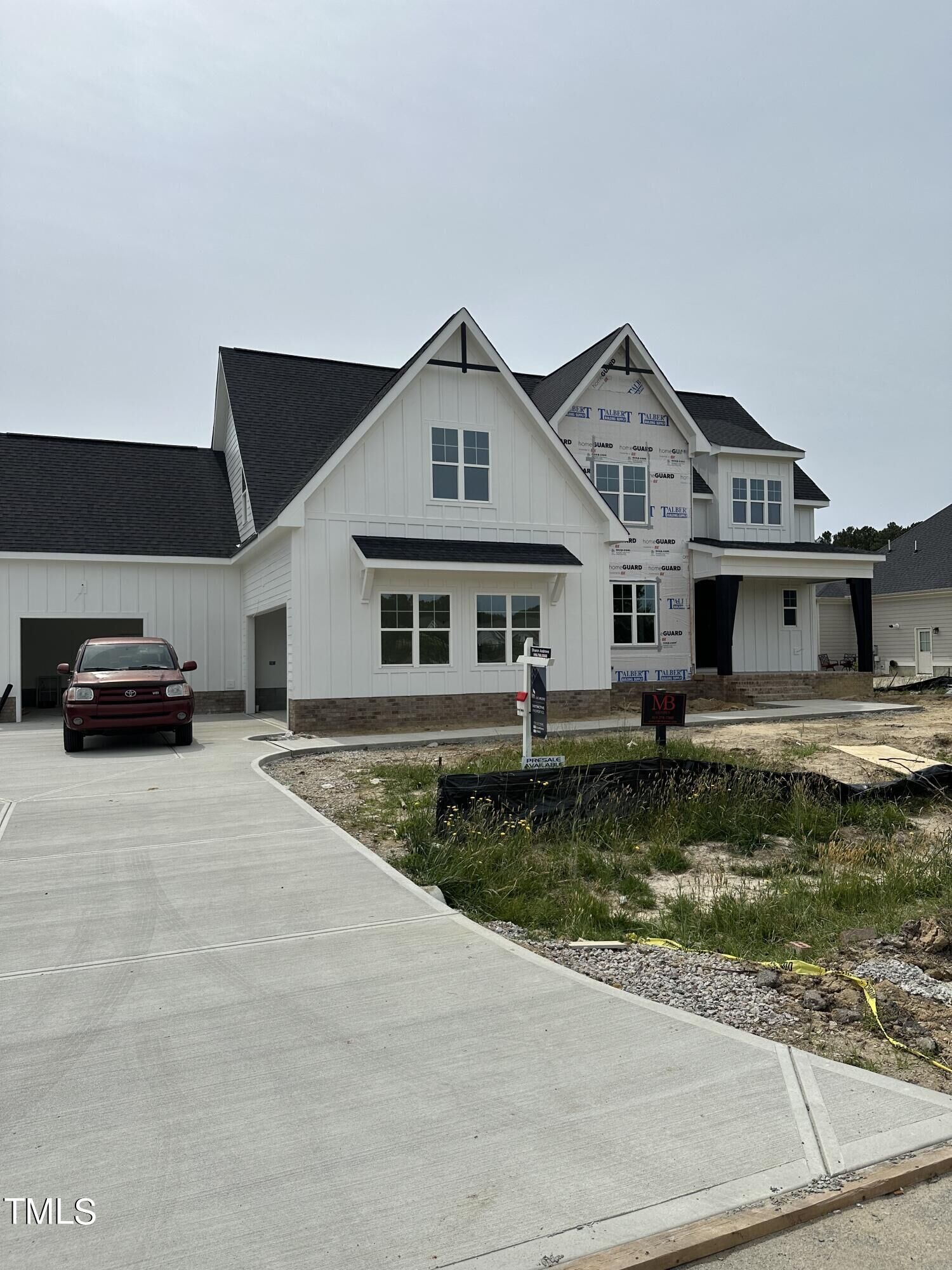 Property Photo: 1228 Tin Barn Road NC 27597