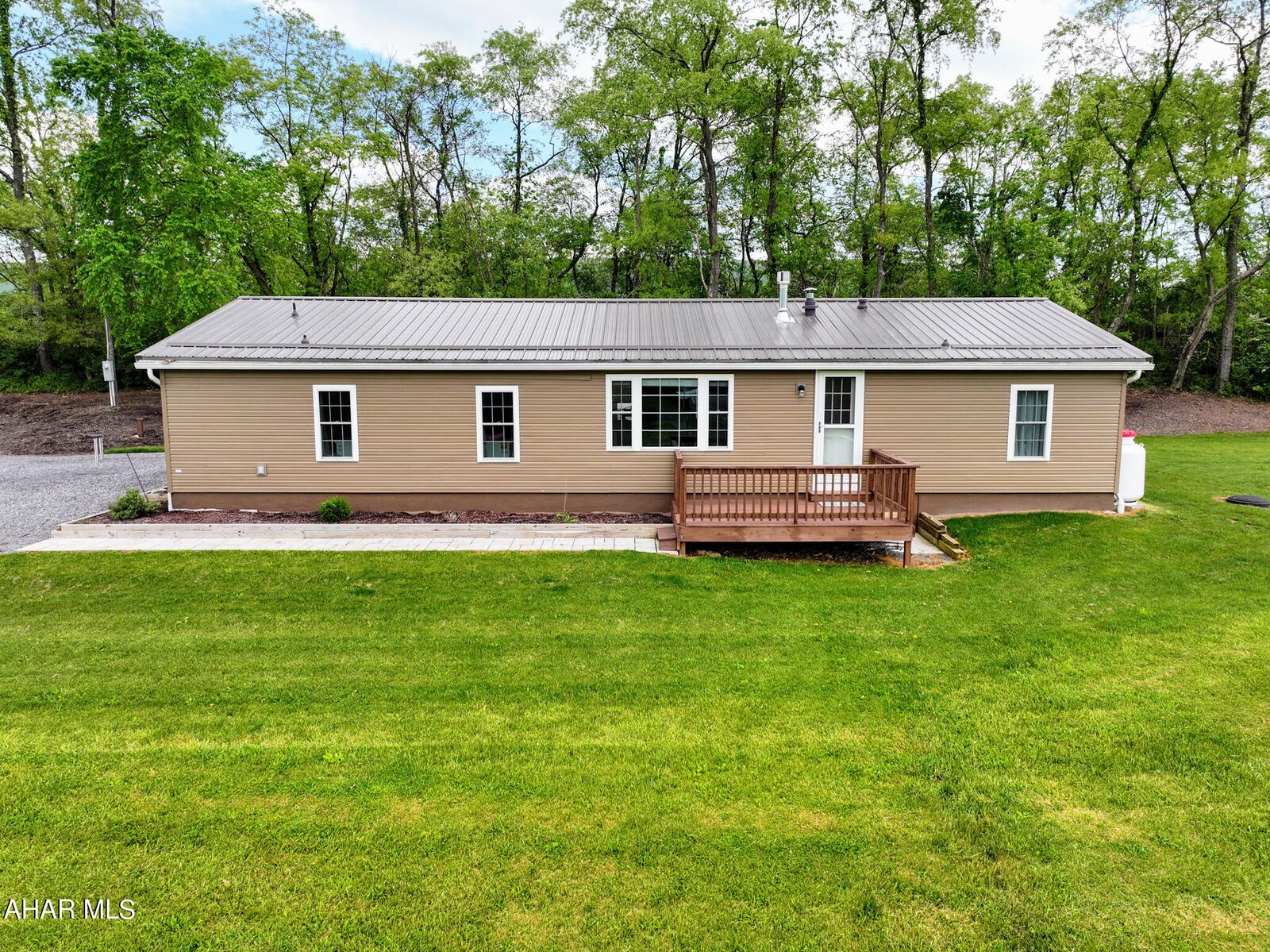 Property Photo: 4774 Bedford Valley Road PA 15522