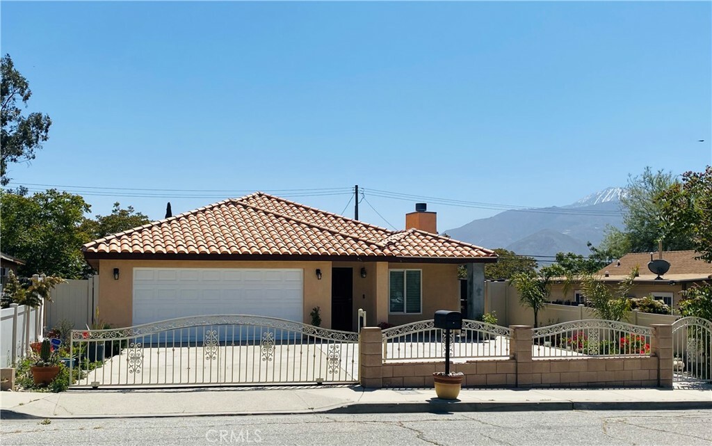 Property Photo:  486 N Allen Street  CA 92220 