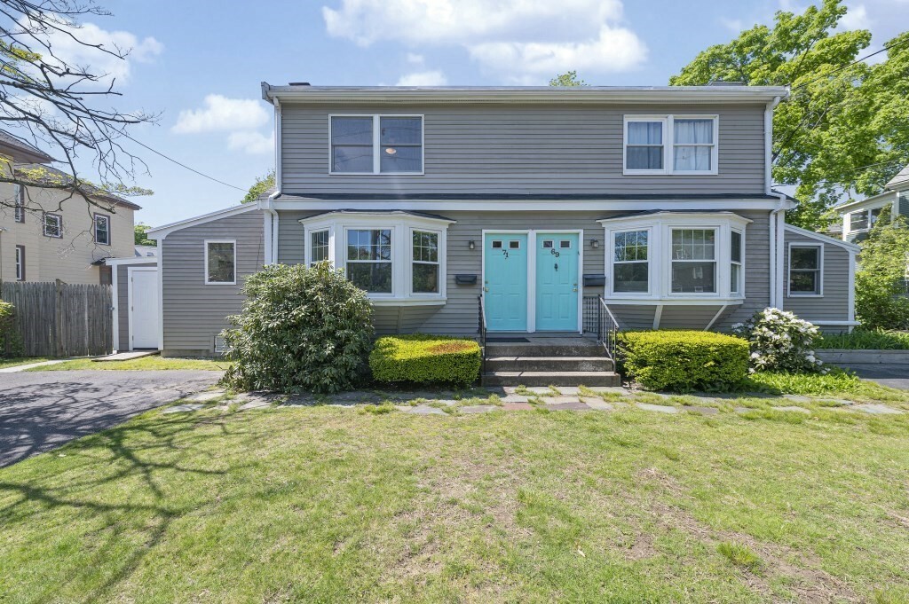 Property Photo:  71 Hartford St 71  MA 02461 