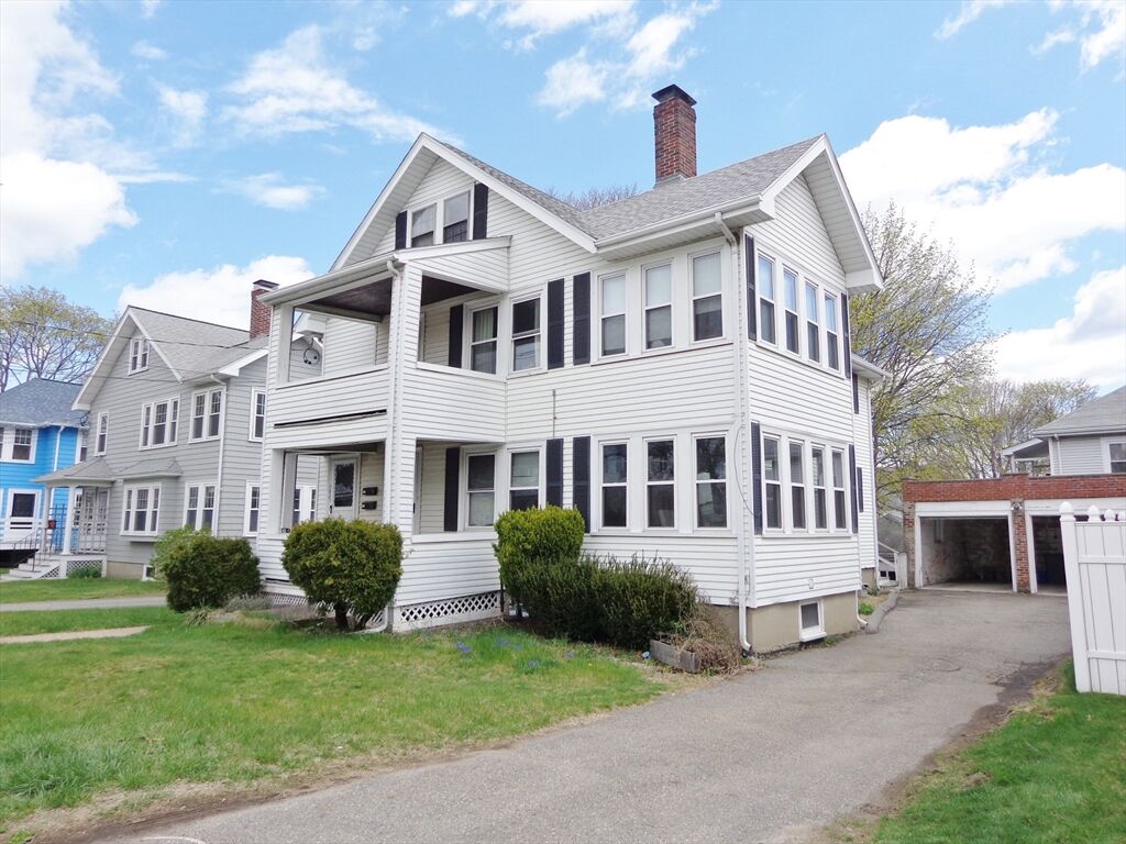 Property Photo:  542 School Street 542  MA 02478 