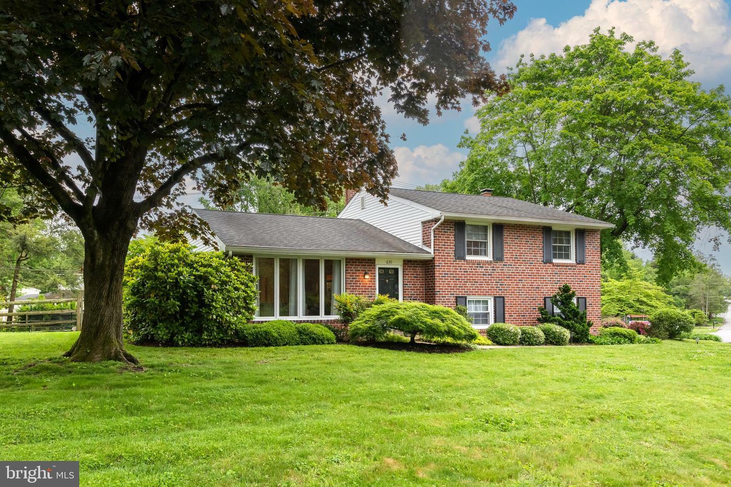 Property Photo: 630 Morris Lane PA 19086