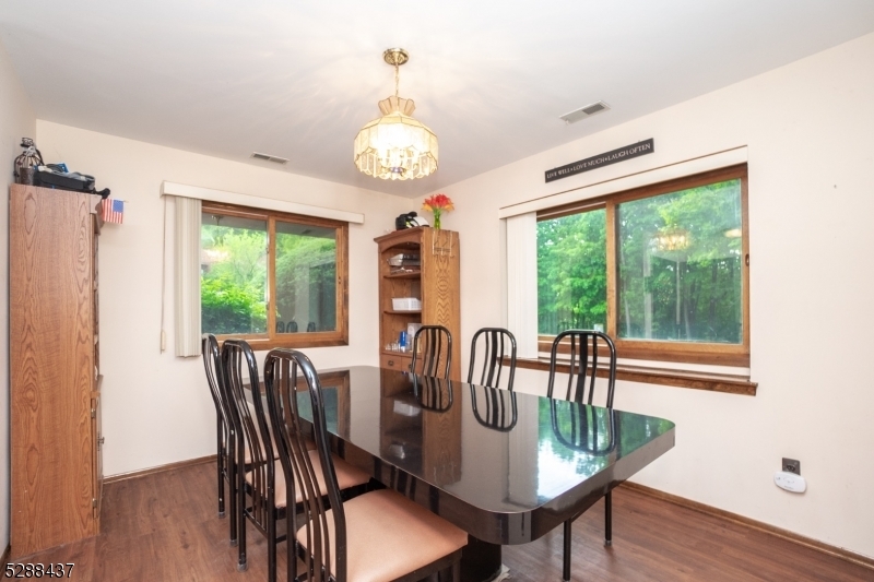 Property Photo:  1 Silver Star Ct Unit 4  NJ 07462 