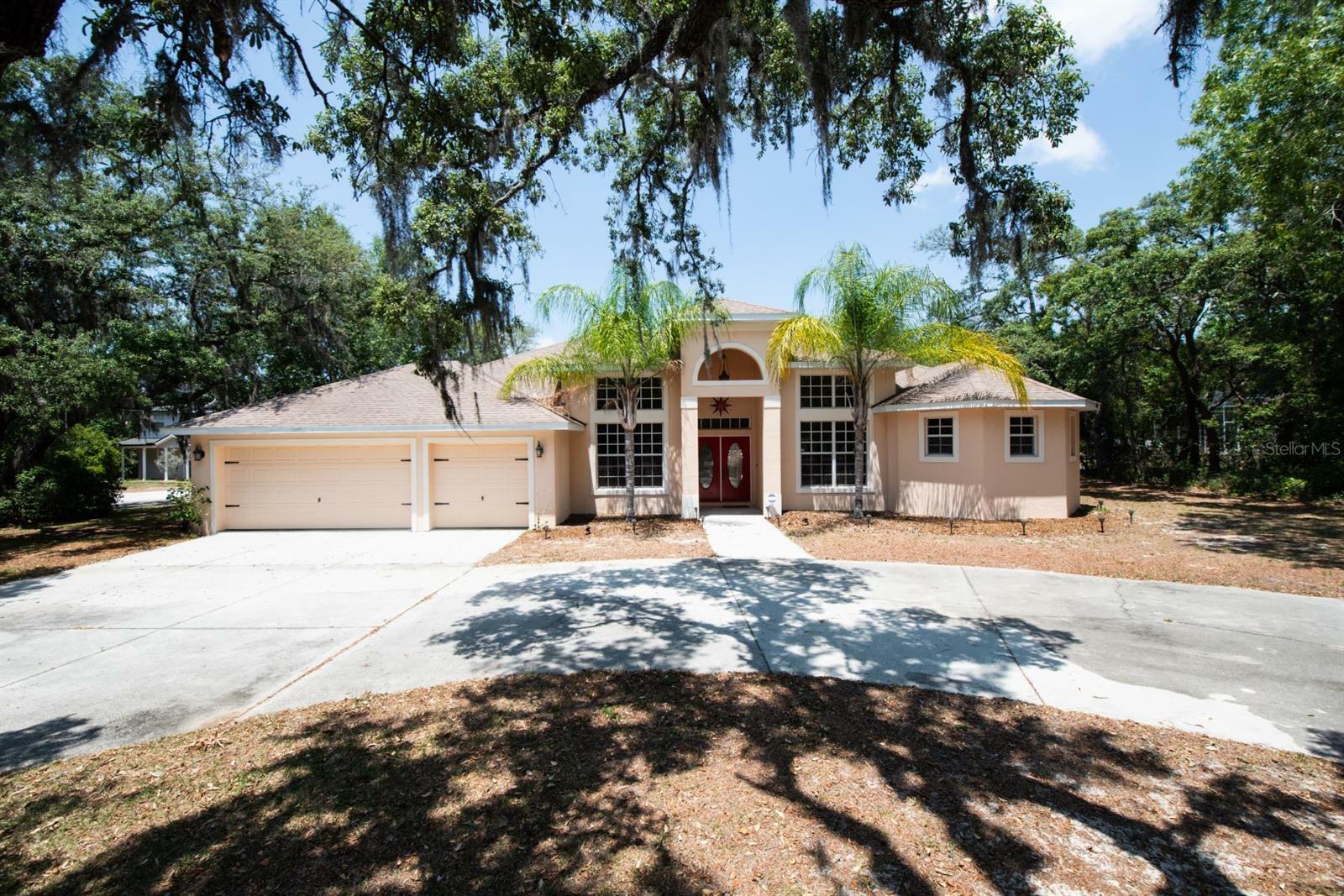 Property Photo:  9207 Jasmine Boulevard  FL 34654 