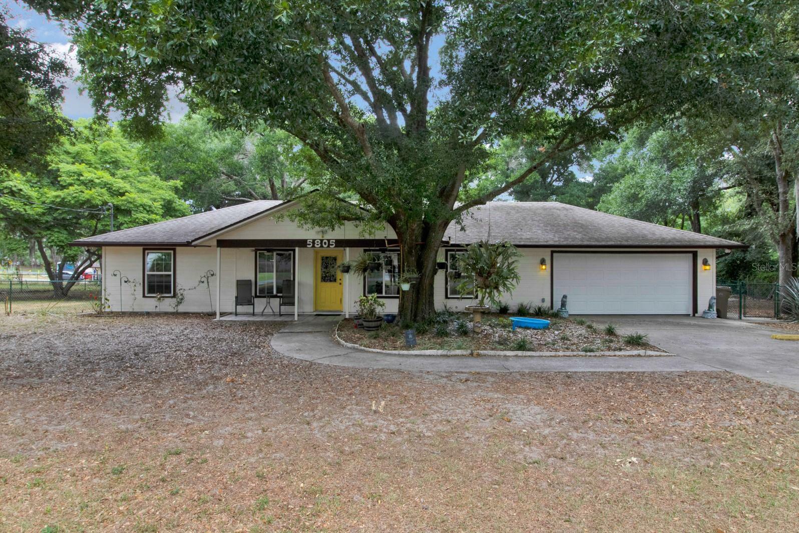 Property Photo:  5805 Marvins Place  FL 34736 