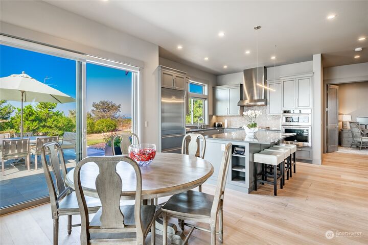 Property Photo:  9402 Turnstone Lane 19  WA 98230 