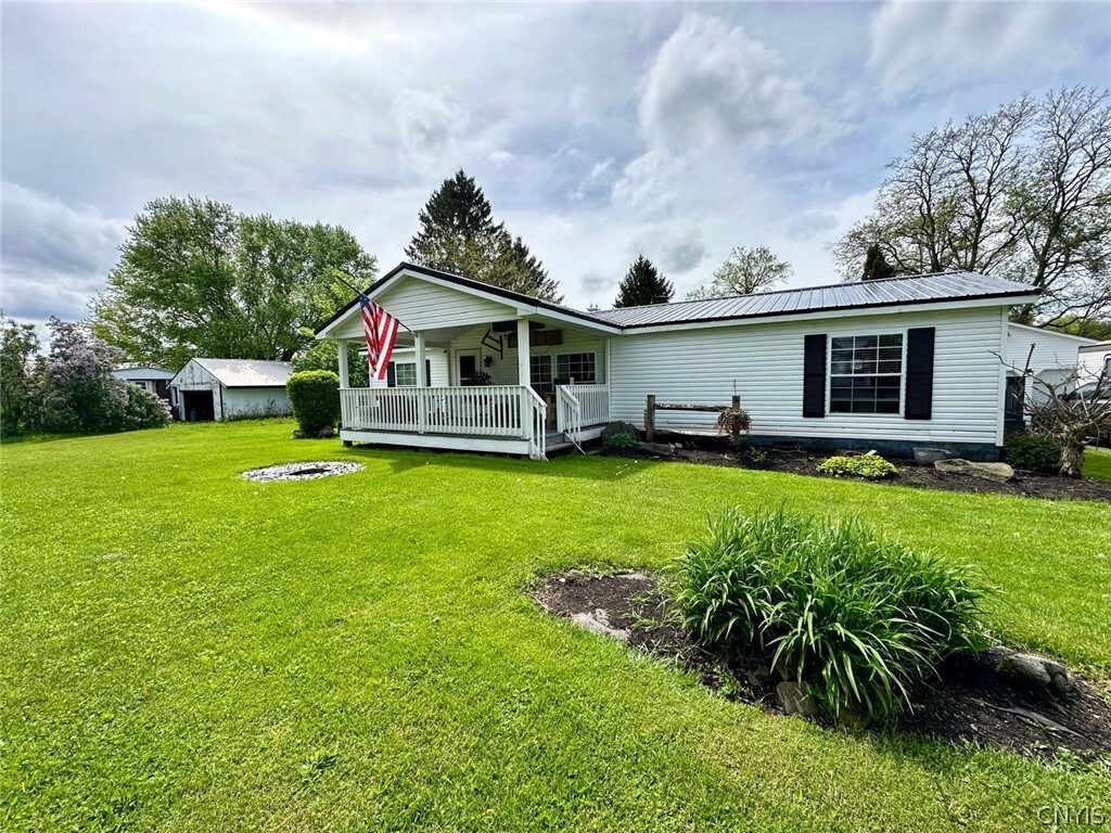Property Photo: 2552 State Route 221 NY 13803