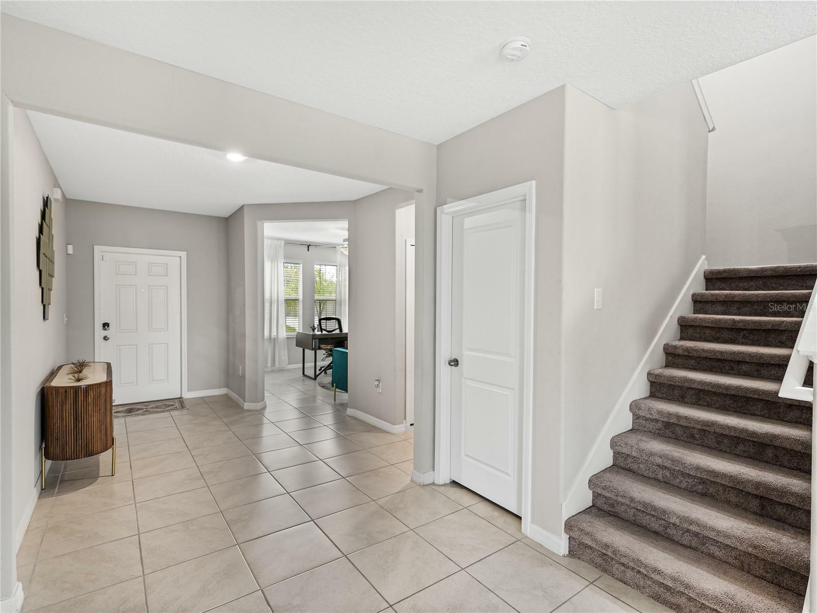 Property Photo:  3615 N Maryland Avenue  FL 33565 