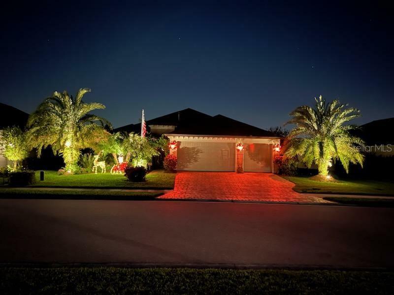 Property Photo:  12210 Goldenrod Avenue  FL 34212 