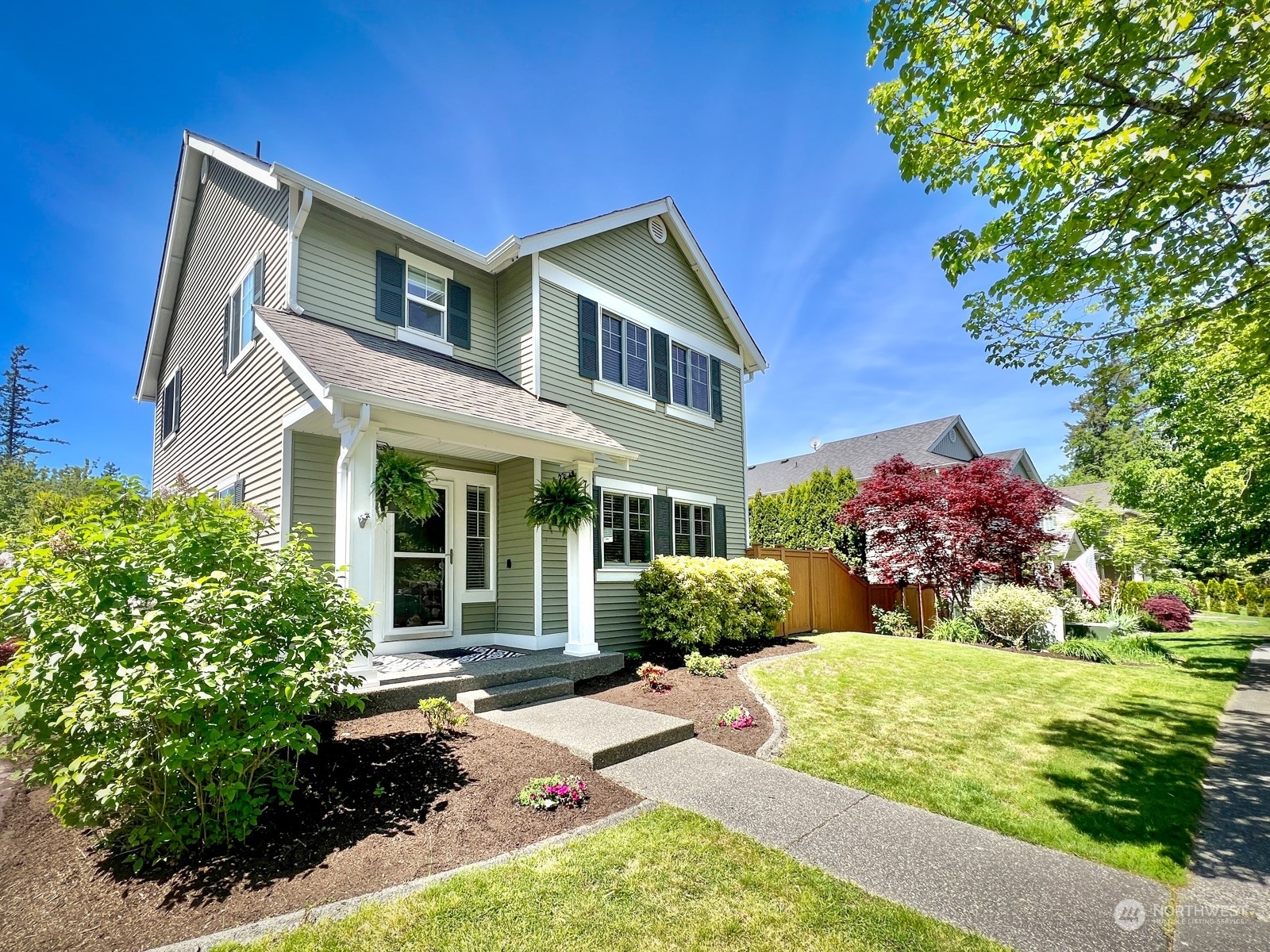 Property Photo:  7123  Silent Creek Avenue SE  WA 98065 