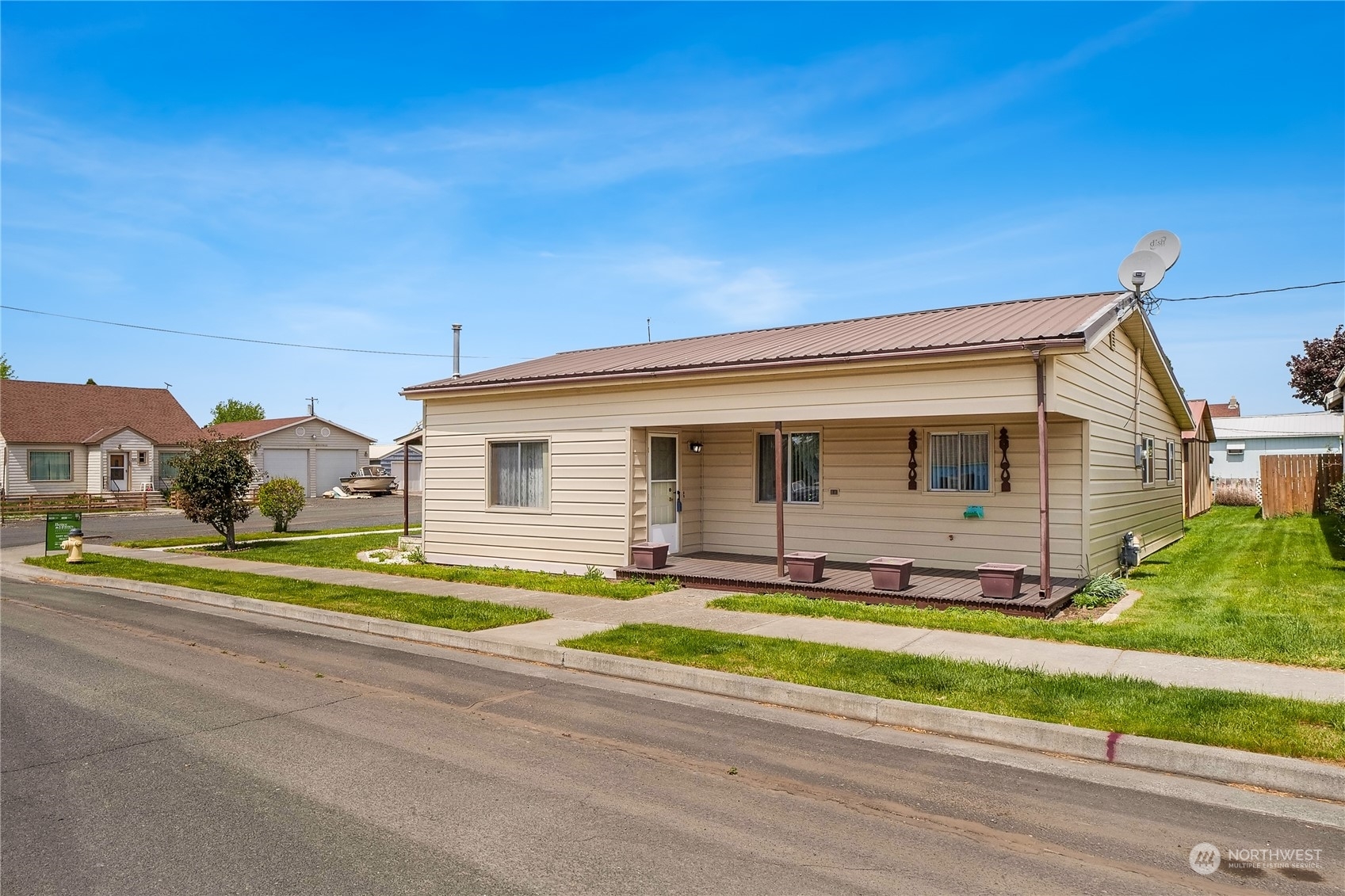 112 W 4th Avenue  Odessa WA 99159 photo