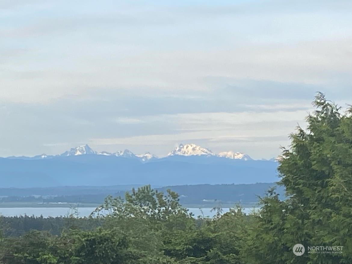 Property Photo:  127  Glacier Peak Drive  WA 98282 