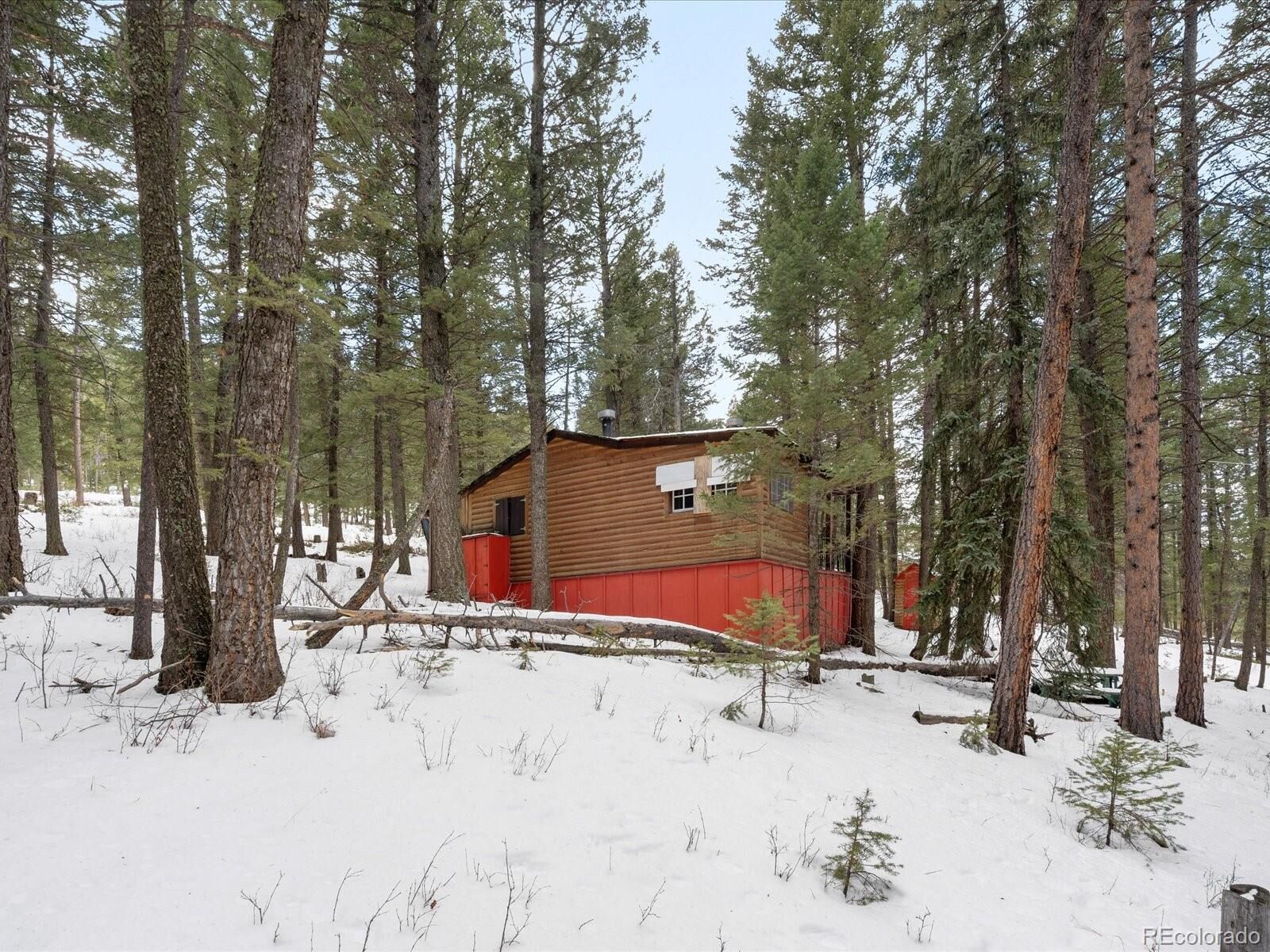 Property Photo: 5525 S Twin Spruce Drive CO 80439
