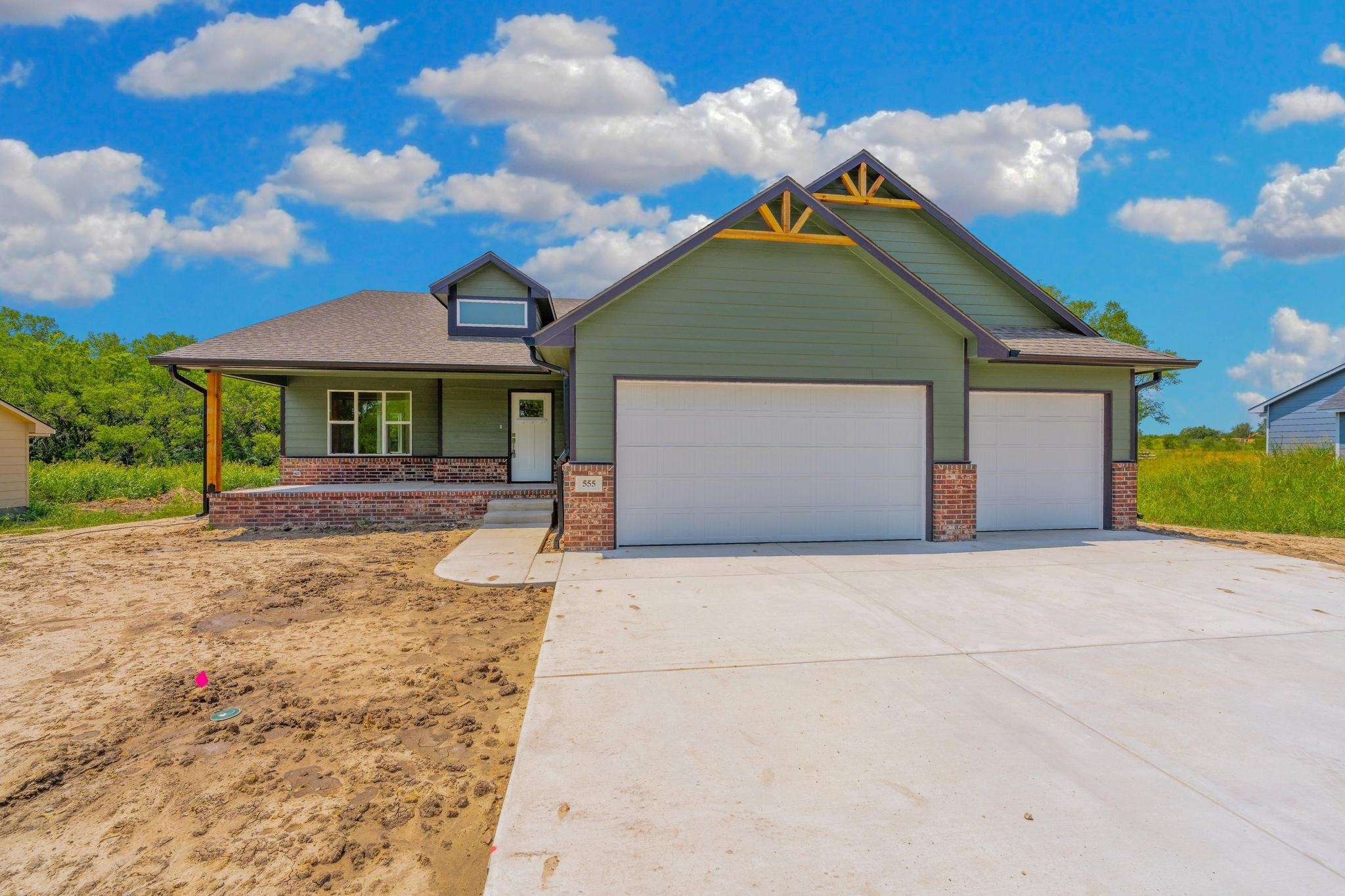 Property Photo:  555 S Arbor Valley Way  KS 67147 