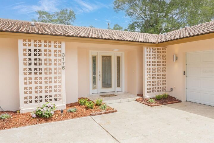 Property Photo:  3176 San Pedro Street  FL 33759 