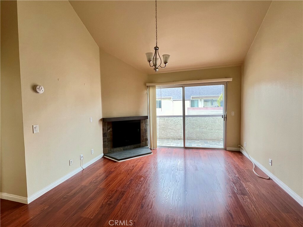 Property Photo:  20253 Keswick Street 322  CA 91306 