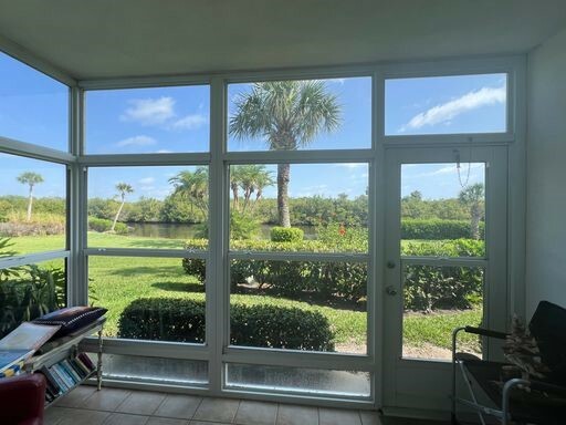 2800 Indian River Boulevard 5L  Vero Beach FL 32960 photo