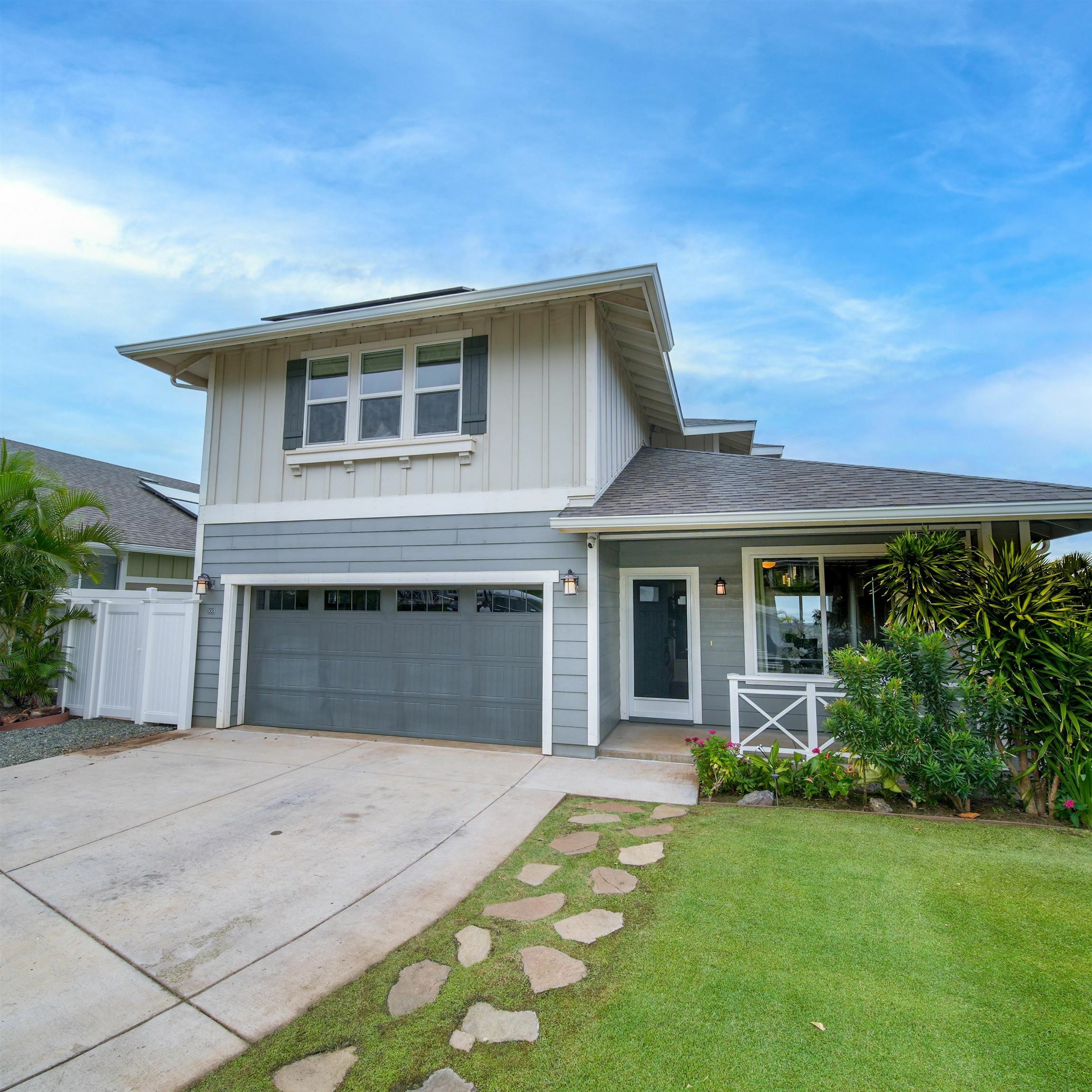 Property Photo:  100 Lili Lehua St  HI 96793 