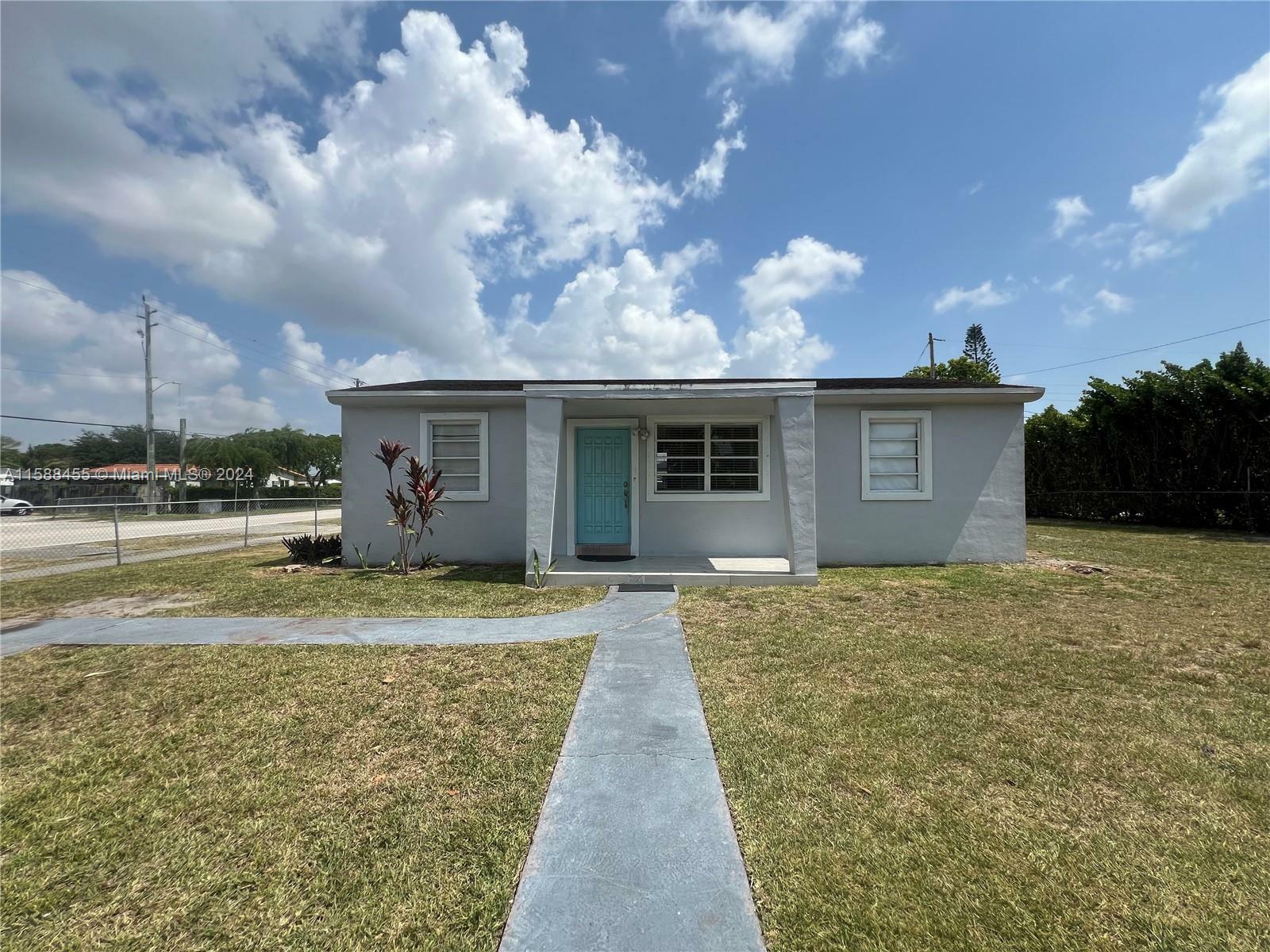 10141 SW 38th Ter  Miami FL 33165 photo