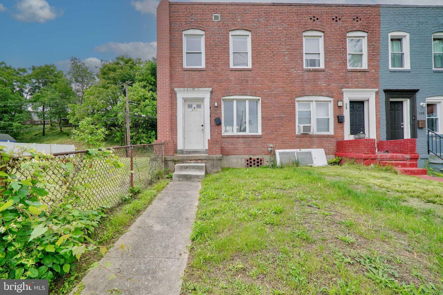 462 Roundview Road  Baltimore MD 21225 photo