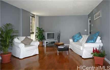 Property Photo:  250 Ohua Avenue 1C  HI 96815 