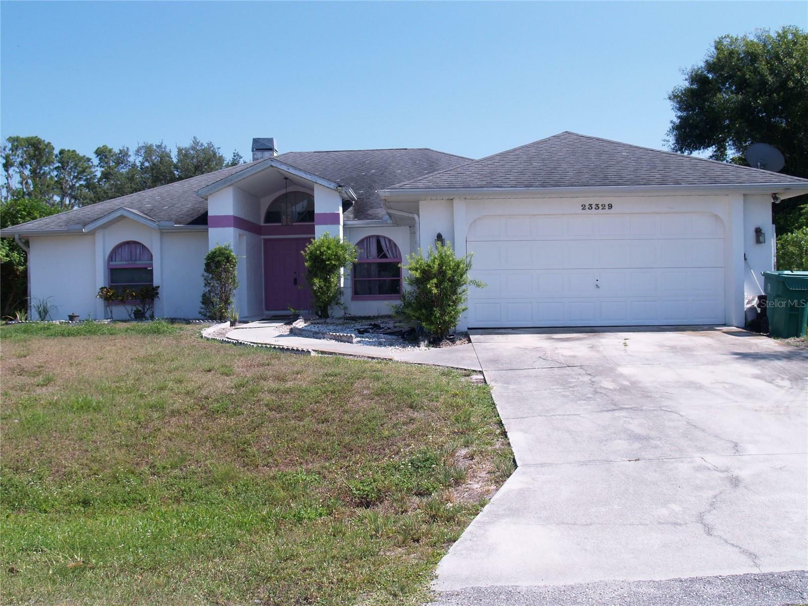 Property Photo:  23329 Ferndale Avenue  FL 33980 