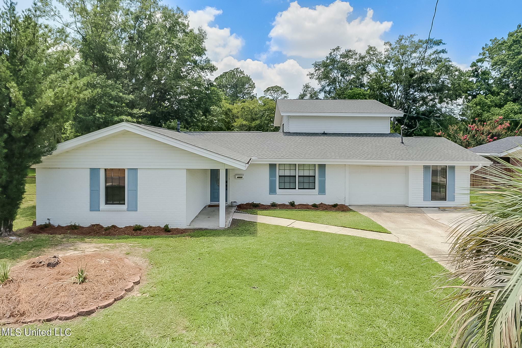 Property Photo: 4809 Courthouse Road MS 39507