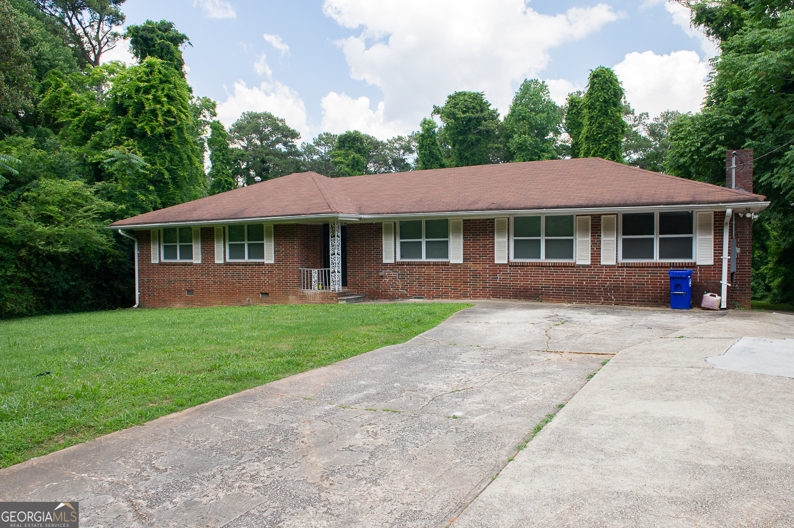 Property Photo: 2664 Columbia Drive GA 30034