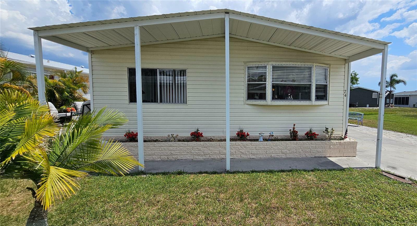 Property Photo:  1000 Kings Highway 74  FL 33980 