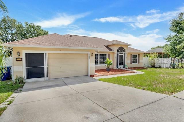 Property Photo:  1023 Bluegrass Drive  FL 34736 