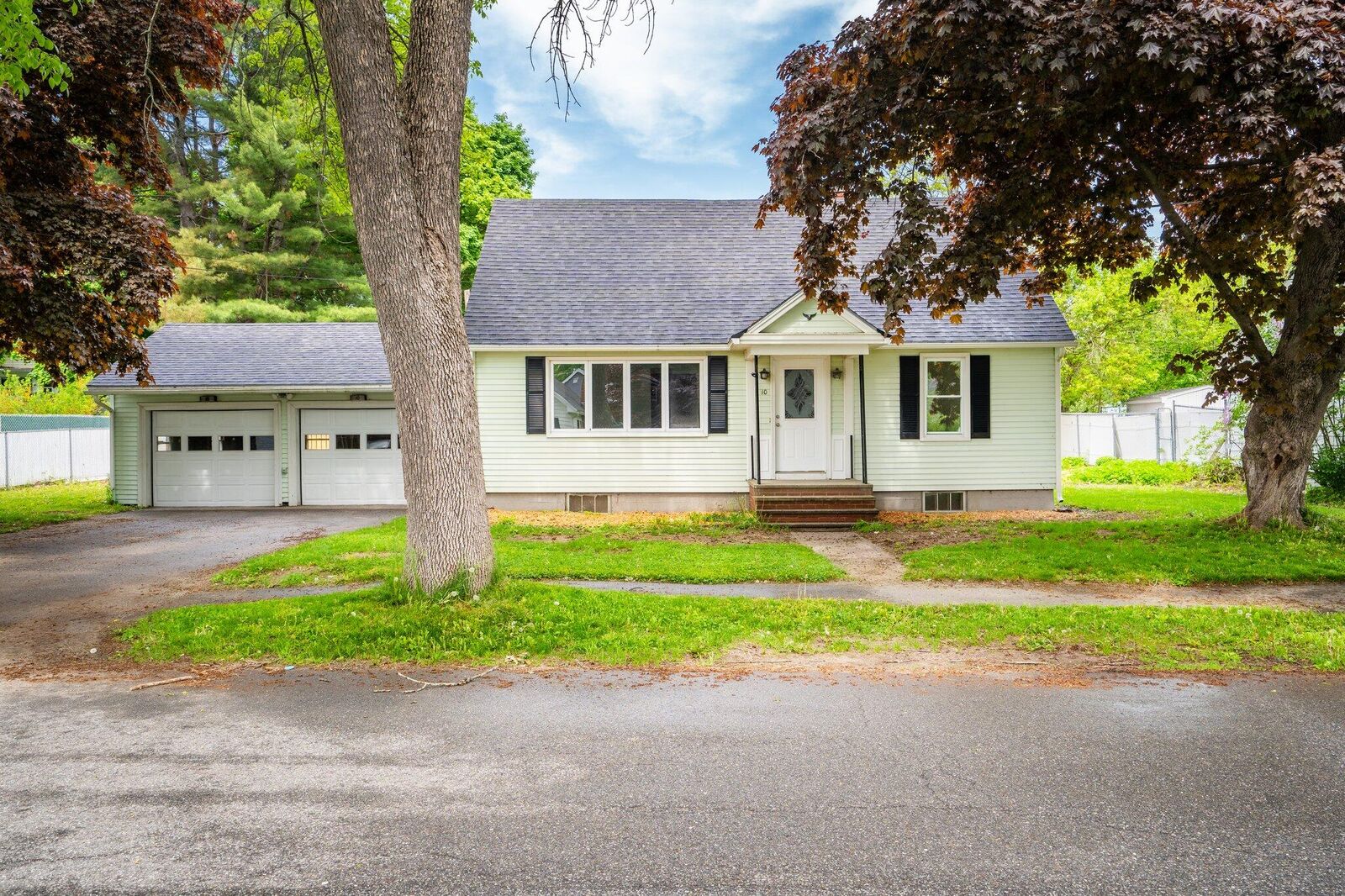 Property Photo: 10 McLaughlin Street ME 04401