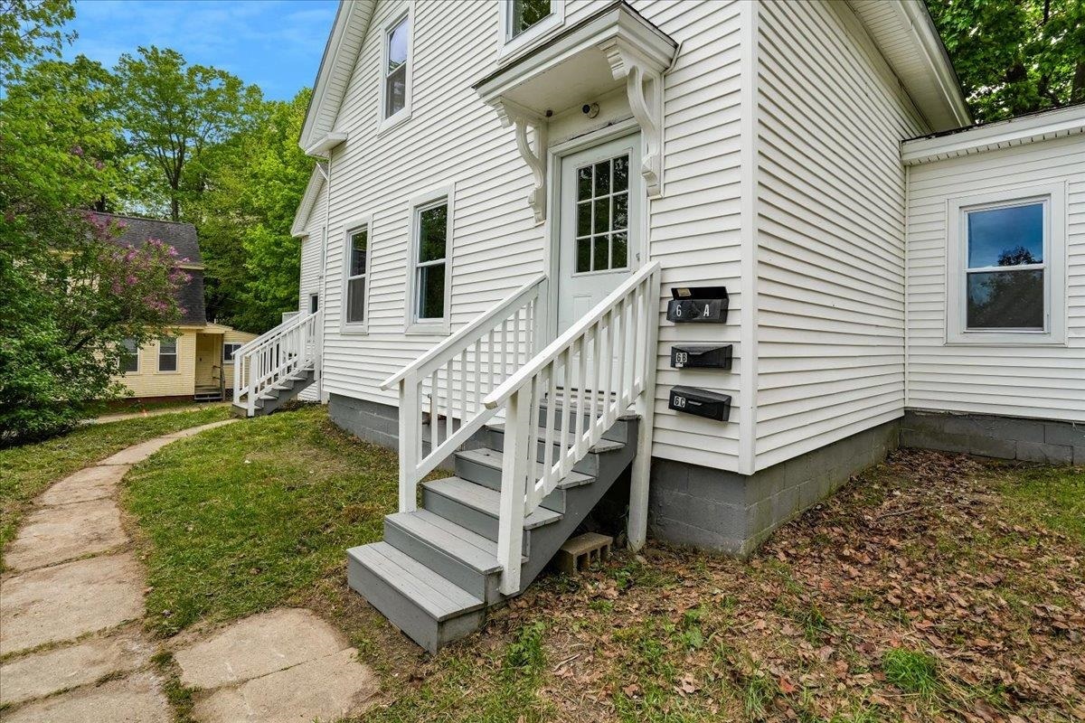 Property Photo:  6 Gould Terrace  NH 03264 