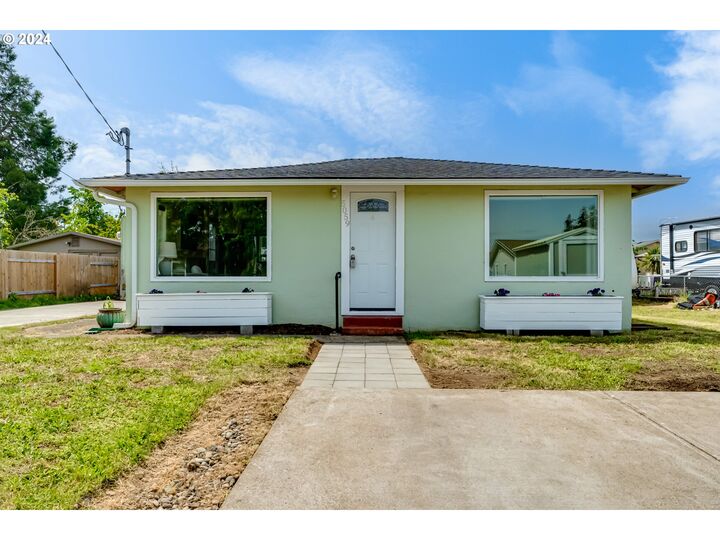 5059 D St  Springfield OR 97478 photo