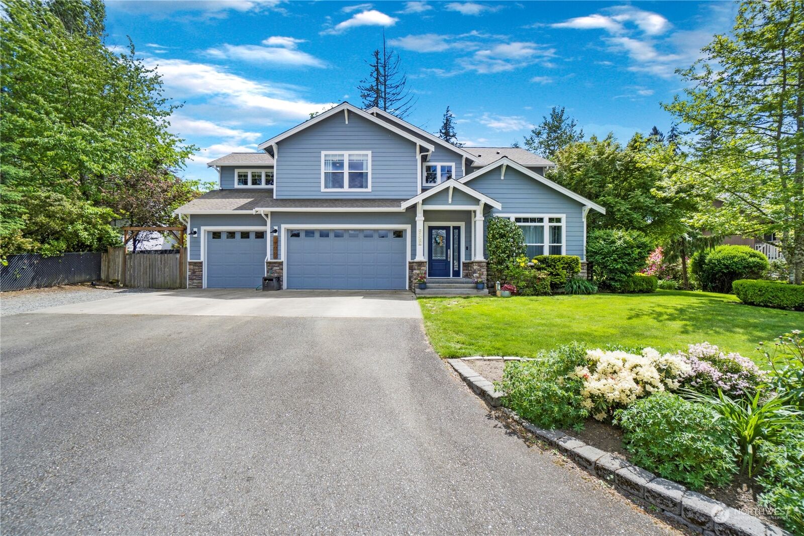 Property Photo: 21349 SE 265th Street WA 98038