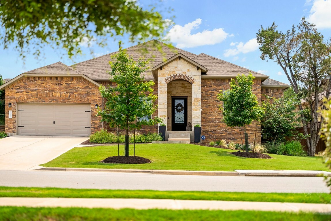 Property Photo:  269 Brentwood Drive  TX 78737 