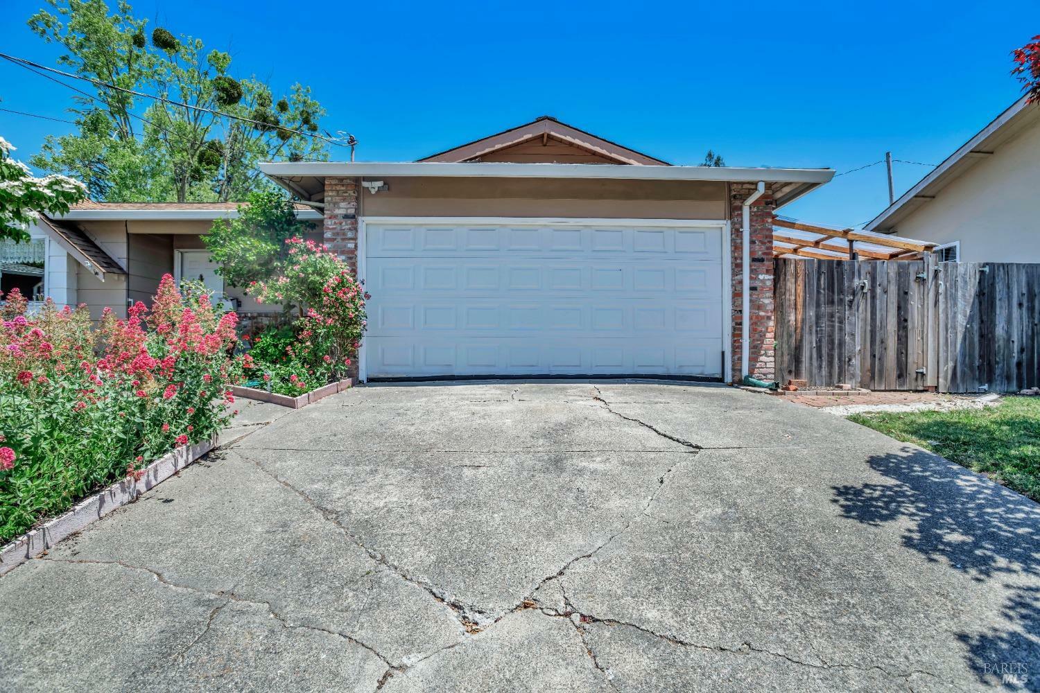 Property Photo:  708 Brasher Court  CA 95405 