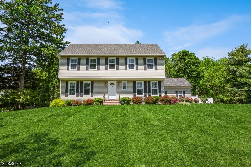 Property Photo: 10 Compton Ct NJ 07920