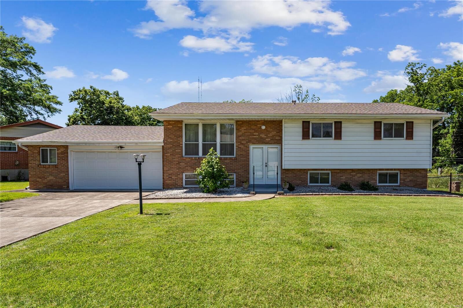 Property Photo: 11029 Patrina Court MO 63126