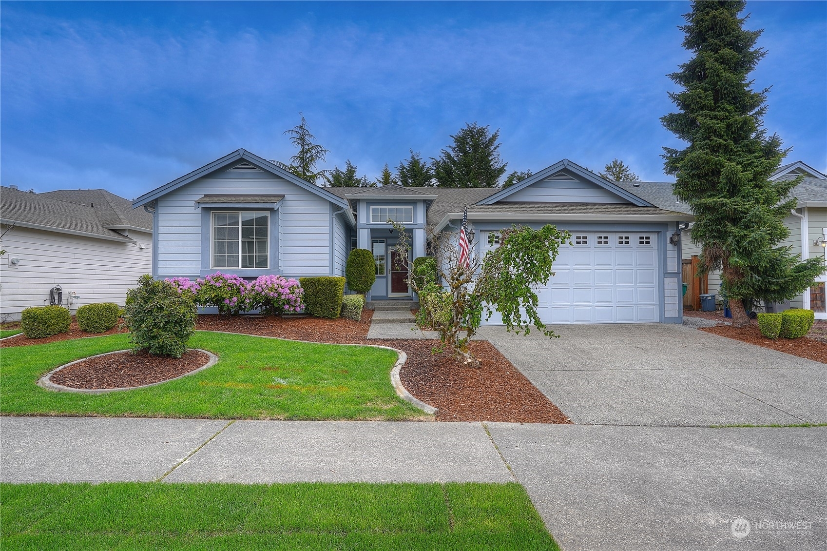 Property Photo:  6110 Olive Avenue SE  WA 98092 