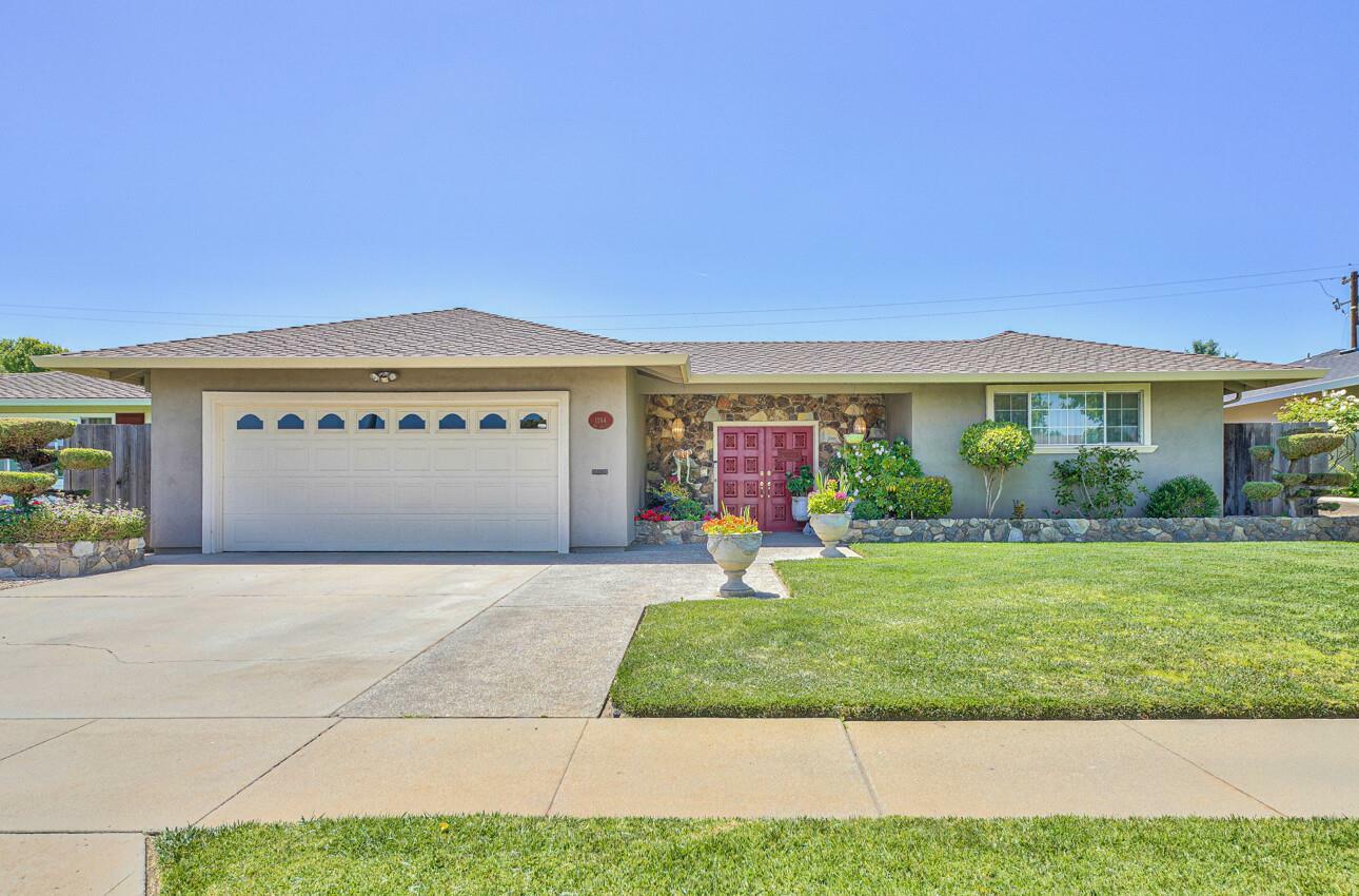 1264 San Angelo Drive  Salinas CA 93901 photo