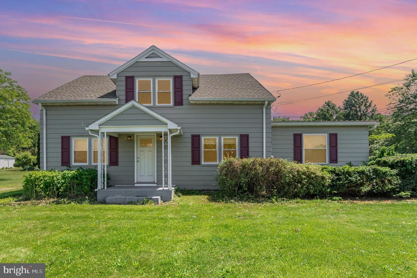 Property Photo: 126 Locust Street PA 17023