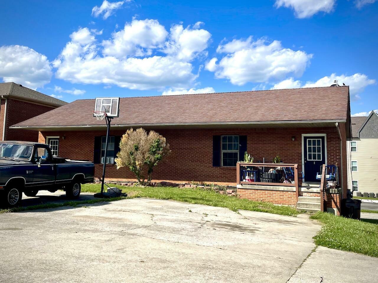Property Photo: 431 Garden City Drive KY 40475