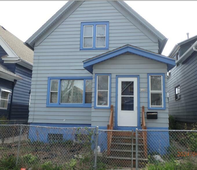 Property Photo: 1238 S 20th St WI 53204